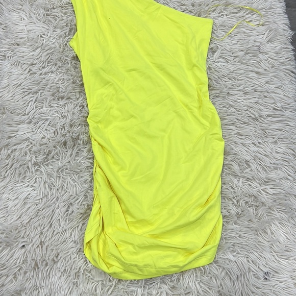 Susana Monaco lime one shoulder mini size small - Picture 2 of 5